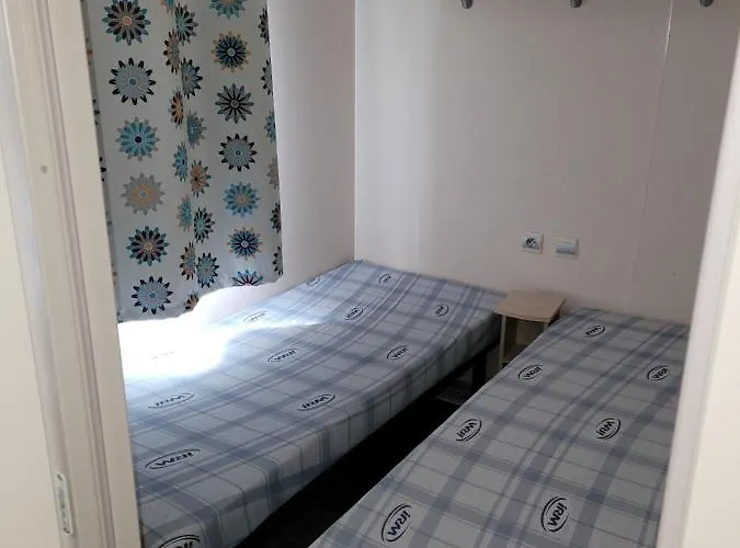 Camping Mobil Bleu Terra - Clim - Famille Agde